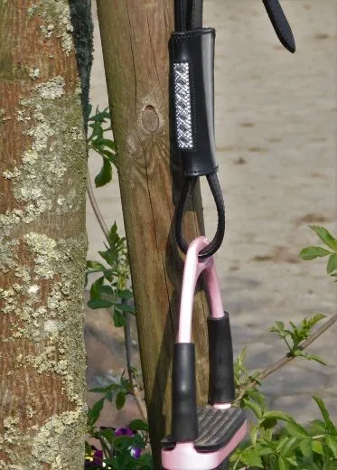 Stulpen f�r Steigb�gelriemen Strass Glitzer Braun o Schwarz Loops